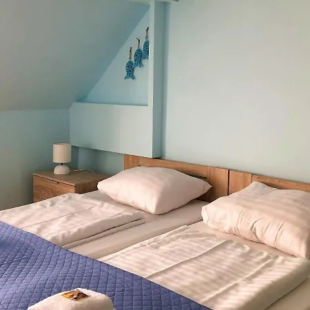 Maximilianhaus * 摩泽尔河畔的泽尔