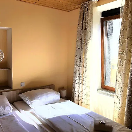 Maximilianhaus 公寓